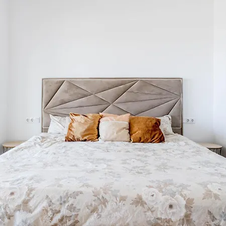 Design Wohnung Mit Viel Luxus Manilva Exterior photo